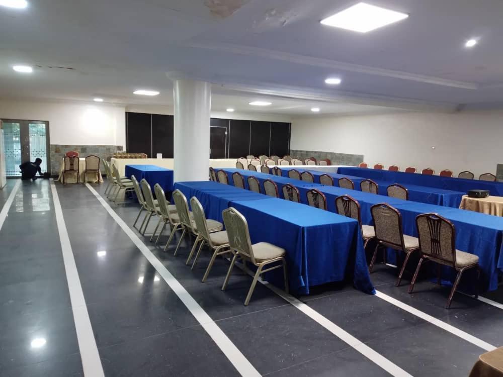 De Rembrandt Hotels And Suites Ikeja Exterior photo